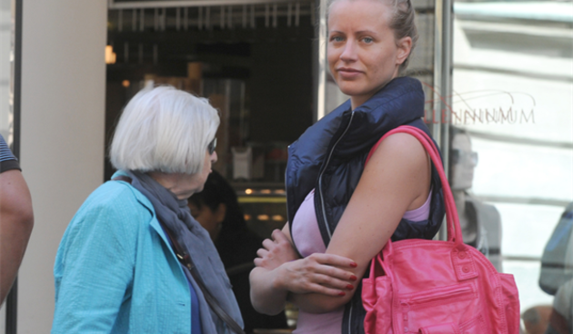 Stefany Hohnjec dražesna bez šminke (Tportal.hr)