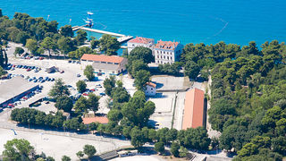 Grad Zadar iz zraka, Ravnice, bazen Kolovare