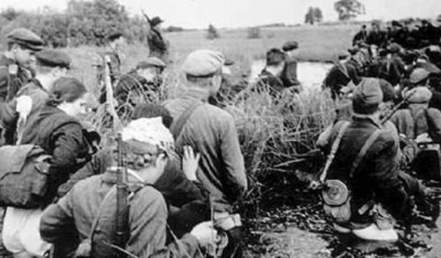 Antifašisti (Foto: Tportal.hr)