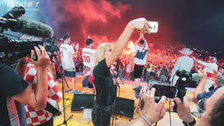 Zadar priredio čudesan doček svojim Vatrenim herojima (1)