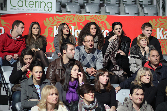 Karlovačko live 2012: Tony Cetinski na Višnjiku (foto:Saša Čuka) Karlovačko live 2012: Tony Cetinski na Višnjiku (foto:Saša Čuka)