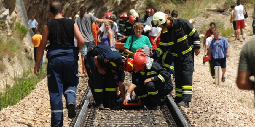 Nesreca nagibnog vlaka, Foto: Mario Todoric / CROPIX Nesreca nagibnog vlaka, Foto: Mario Todoric / CROPIX