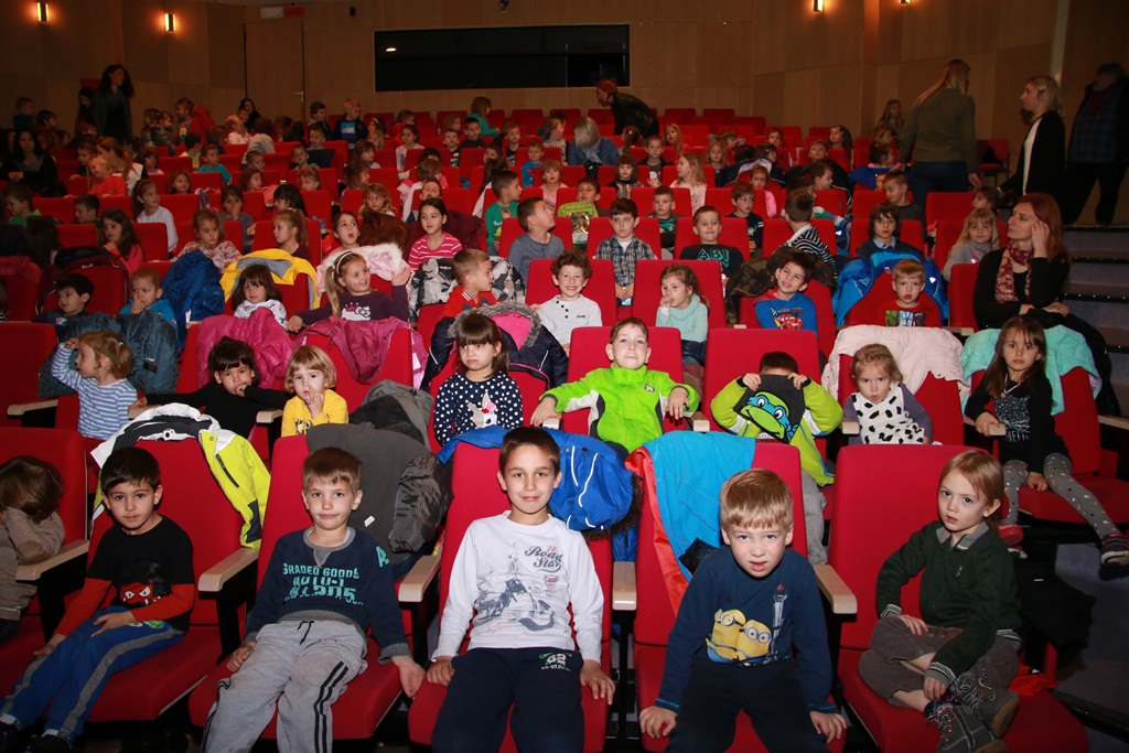 Svjetski dan lutkarstva uz predstavu “Mačak u čizmama” Svjetski dan lutkarstva uz predstavu “Mačak u čizmama”