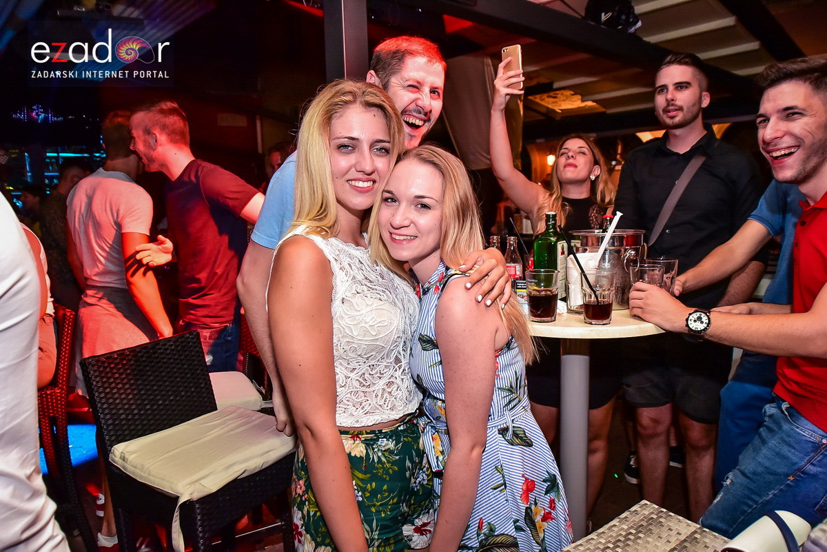 Domenica @ Kult Caffebar