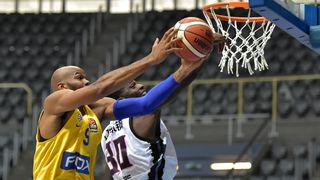 ZDBT 2018: Maccabi Tel Aviv – Liaoning 100-64 ZDBT 2018: Maccabi Tel Aviv – Liaoning 100-64