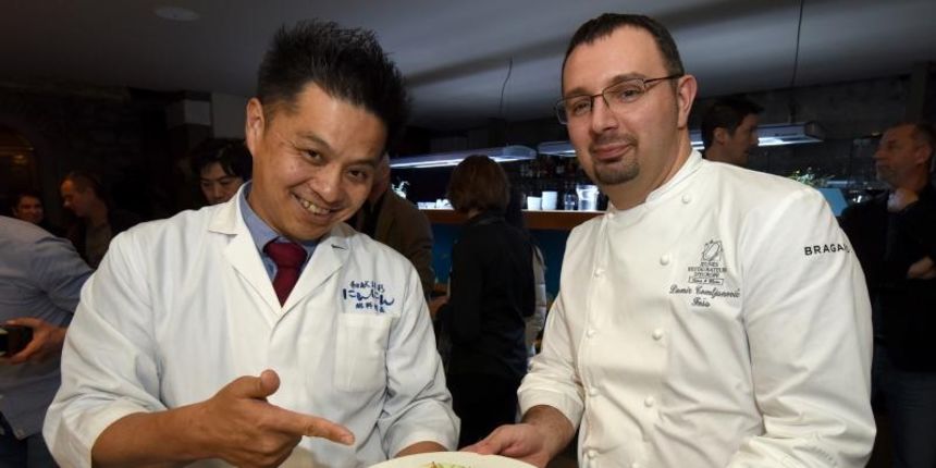 Prezentacija pripreme japanskih jela na 2. Tuna, Sushi & Wine Festivalu. Prezentacija pripreme japanskih jela na 2. Tuna, Sushi & Wine Festivalu.