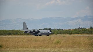 Američka posada MC-130 stigla u vojnu bazu Zemunik Američka posada MC-130 stigla u vojnu bazu Zemunik