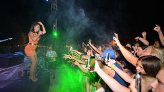 Virska noć 2015. uz koncert Lane Jurčević i Luke Nižetića te valičanstveni vatromet, Foto: Iva Perinčić Virska noć 2015. uz koncert Lane Jurčević i Luke Nižetića te valičanstveni vatromet, Foto: Iva Perinčić