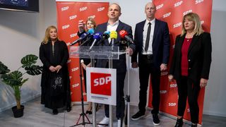 SDP predstavio kandidata za gradonačelnika, bit će to Daniel Radeta SDP predstavio kandidata za gradonačelnika, bit će to Daniel Radeta
