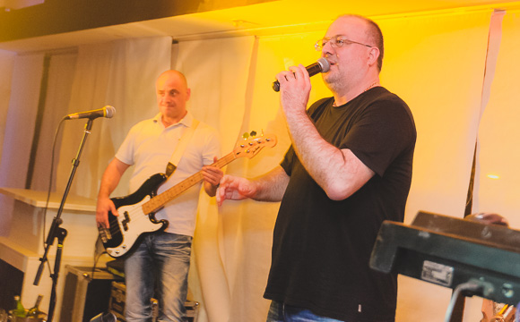 Siniša Vuco @ Hitch bar, 16.5.2015. (Foto: Ivan Toman)