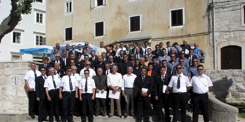 DVD Pag svečano obilježava 80 godina postojanja i 30 godina vatrogasnog doma DVD Pag svečano obilježava 80 godina postojanja i 30 godina vatrogasnog doma