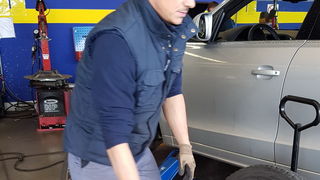 Zadrani pohrlili na izmjenu ljetnih sa zimskim gumama Zadrani pohrlili na izmjenu ljetnih sa zimskim gumama