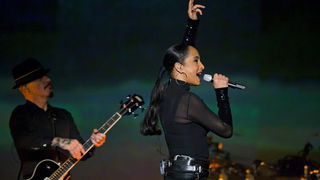 Zagreb, 221111.
Britanska skupina Sade predvodjena karizmatcnom pjevacicom Sade Adu odrzala je veceras koncert u Areni Zagreb u sklopu svoje turneje Sade Live.
Foto: Neja Markicevic / CROPIX