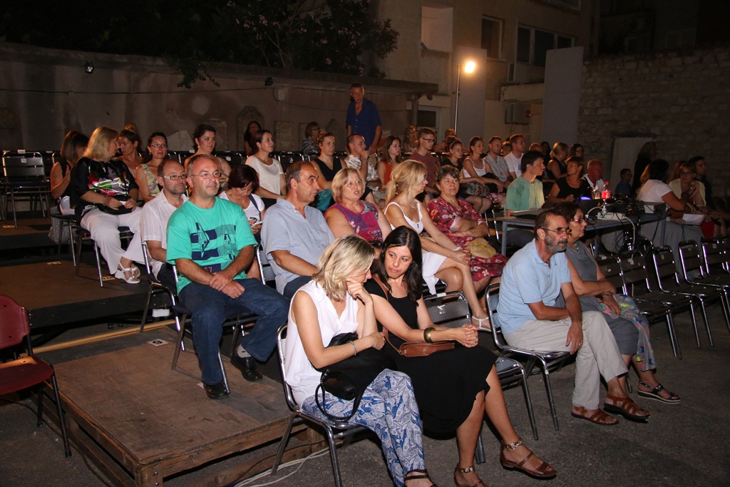 ZKLJ: Posljednja Freudova seansa ZKLJ: Posljednja Freudova seansa