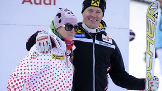 Kitzbuhel, 210111.
Fis Audi World Cup, Svjetski skijaski kup u Kitzbuhelu utrka Super G.
Na slici: Ivica Kostelic pobjednik Super G sa sestrom Janicom Kostelic.
Foto: Drago Sopta / CROPIX Kitzbuhel, 210111.
Fis Audi World Cup, Svjetski skijaski kup u Kitzbuhelu utrka Super G.
Na slici: Ivica Kostelic pobjednik Super G sa sestrom Janicom Kostelic.
Foto: Drago Sopta / CROPIX