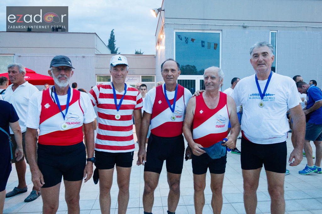 6. “Jadranov veslački dvoboj” osmeraca u uvali Jazine 6. “Jadranov veslački dvoboj” osmeraca u uvali Jazine