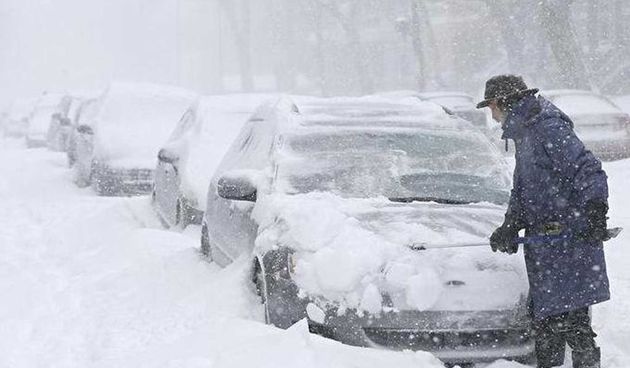 U snježnoj oluji u SAD-u život izgubilo 10 osoba