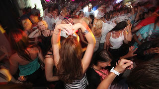 Brandon Morales u Maraschino baru (foto:Saša Čuka) Brandon Morales u Maraschino baru (foto:Saša Čuka)