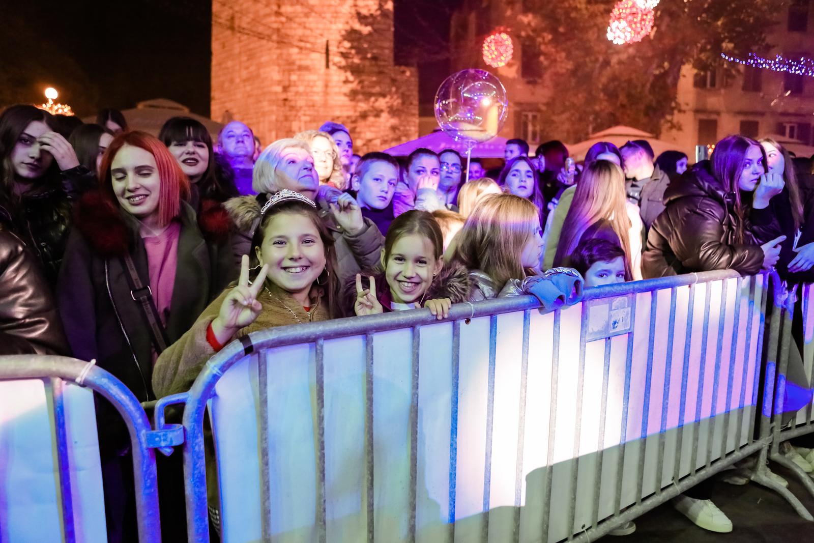 Koncertom grupe Dalmatino otveron Advent u Zadru 2022. Koncertom grupe Dalmatino otveron Advent u Zadru 2022.