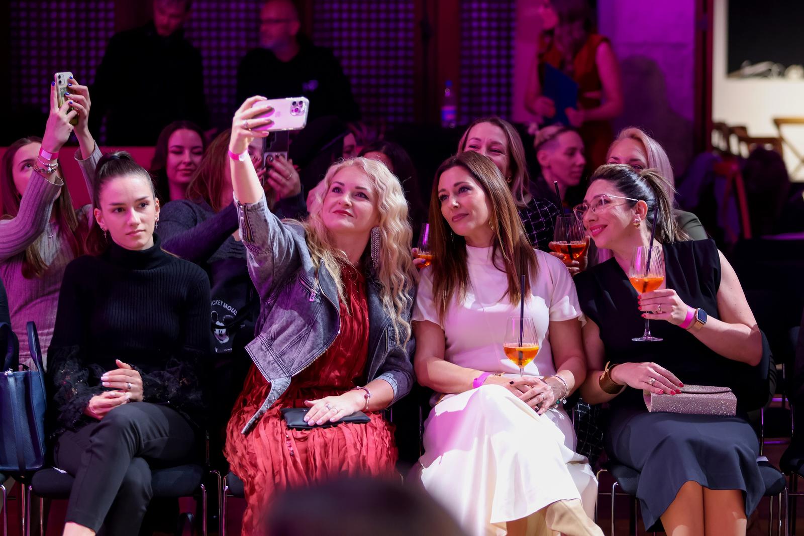 CHIC Evolution modna revija CHIC Evolution modna revija