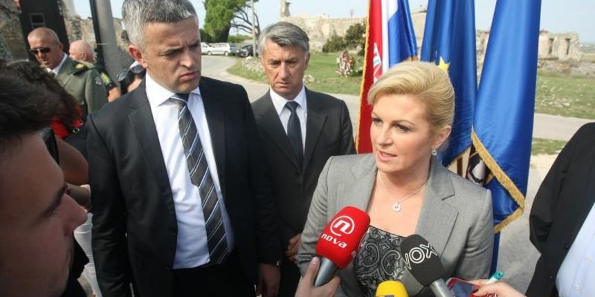 Zadar – U nazocnosti brojnih branitelja, gradskih vlasti, pripadnika HV-a i MUP-a te gradjana Zadra sredisnjom svecanoscu na gradskom predjelu Dracevac obiljezena je 23. obljetnica Dana obrane Grada. Svecanosti je nazocila Kolinda Grabar Kitarovic. Photo: Zadar – U nazocnosti brojnih branitelja, gradskih vlasti, pripadnika HV-a i MUP-a te gradjana Zadra sredisnjom svecanoscu na gradskom predjelu Dracevac obiljezena je 23. obljetnica Dana obrane Grada. Svecanosti je nazocila Kolinda Grabar Kitarovic. Photo: