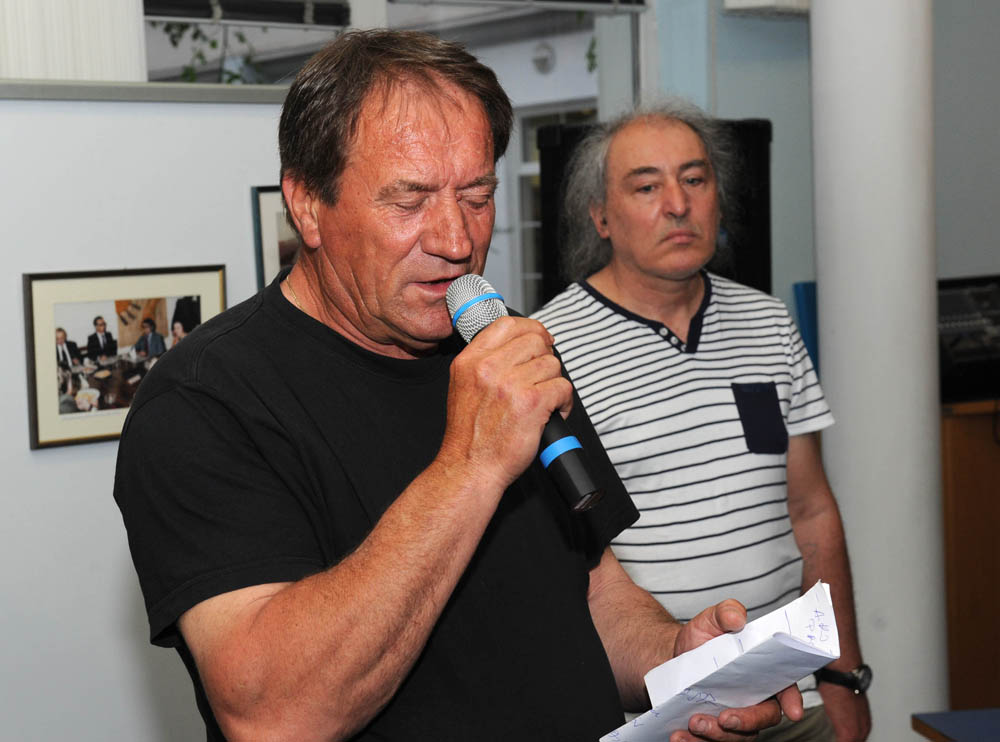 Zadar, 4.6.2012. snimio: Nenad Marčev
Izložba Petra Goića
Gradska knjižnica Zadar Zadar, 4.6.2012. snimio: Nenad Marčev
Izložba Petra Goića
Gradska knjižnica Zadar