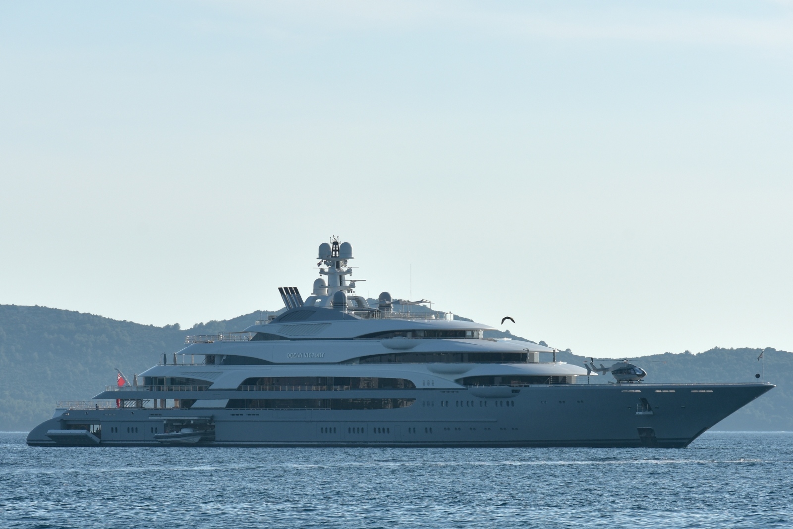 Deseta najveća jahta na svijetu “Ocean Victory” stigla u Zadar Deseta najveća jahta na svijetu “Ocean Victory” stigla u Zadar