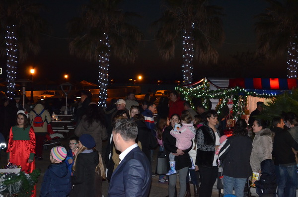 Advent na Viru: Sveta Luce razveselila virske mališane, upaljena treća adventska svijeća Advent na Viru: Sveta Luce razveselila virske mališane, upaljena treća adventska svijeća