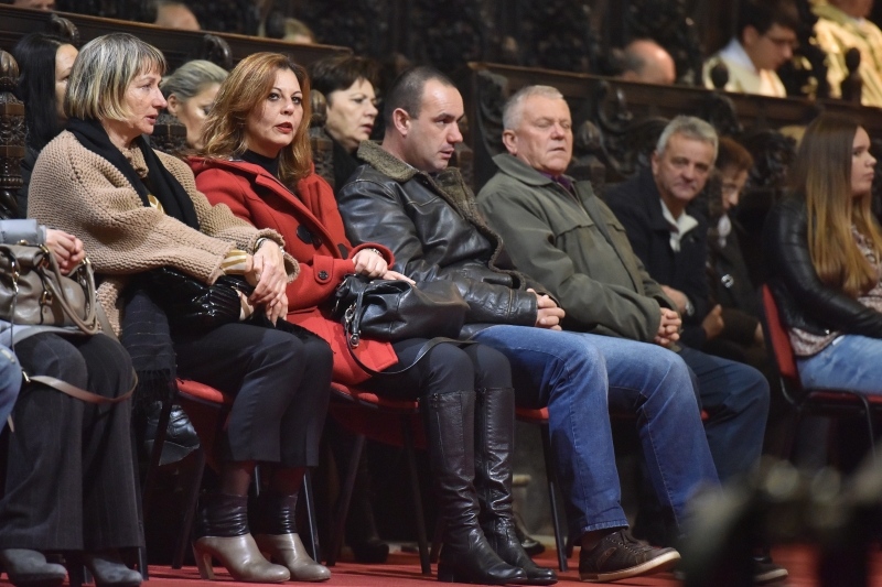 Svečana misa polnoćka u katedrali svete Stošije. Foto: Dino Stanin/PIXSELL Svečana misa polnoćka u katedrali svete Stošije. Foto: Dino Stanin/PIXSELL