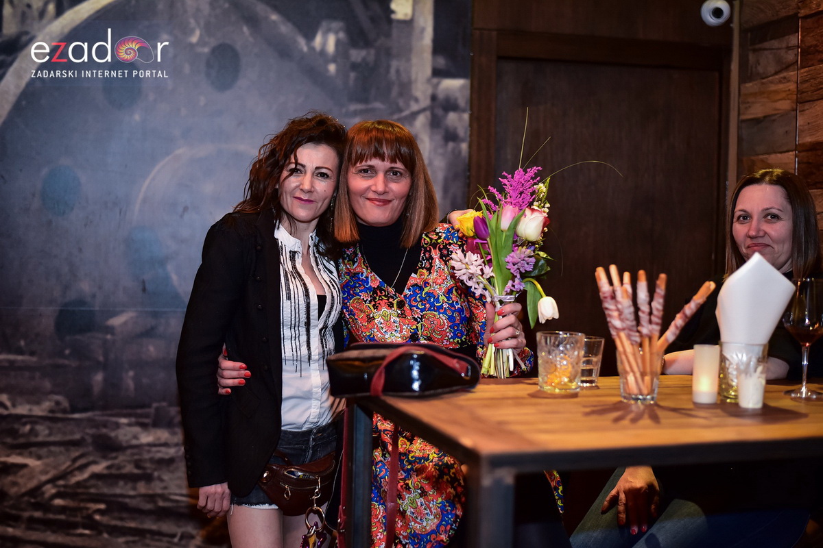 Humanitarna proslava 10. rođendana Frizerskog salona Anchi @ Harbor Cookhouse & Club