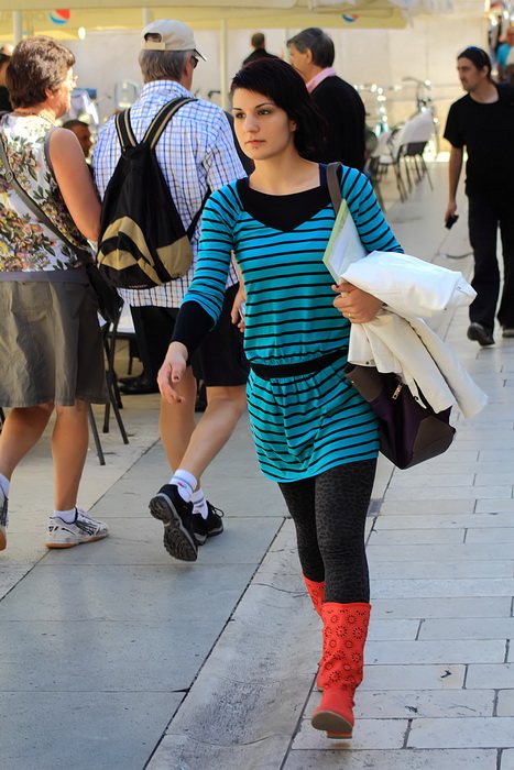 Skitnja gradom by Roberto Lerga