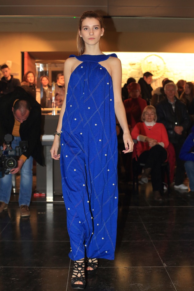 Šibenska Noć Muzeja:Povijest pretočena u originalne modne kreacije Karmen Herceg Šibenska Noć Muzeja:Povijest pretočena u originalne modne kreacije Karmen Herceg