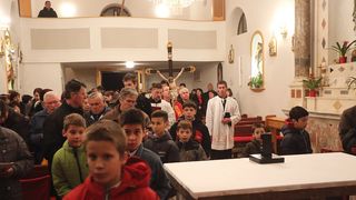 Bibinje: Održana tradicionalna procesija Velikog Petka. Foto: Leo Banić