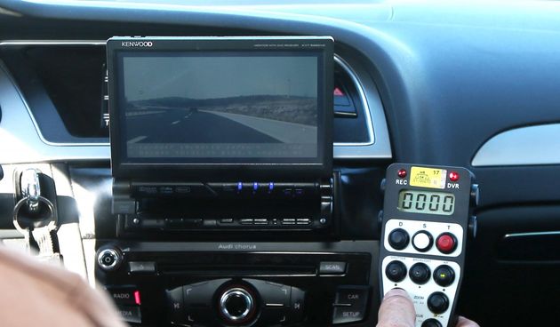 Kontrola prometa, kontrola brzine, policija, prometni policajac