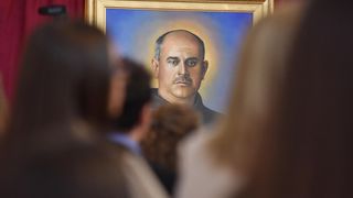 Zadarski nadbiskup Puljić predvodio svetu misu u Kistanjama povodom obilježavanja obljetnice proglašenja blaženim Serafina Kodića Zadarski nadbiskup Puljić predvodio svetu misu u Kistanjama povodom obilježavanja obljetnice proglašenja blaženim Serafina Kodića