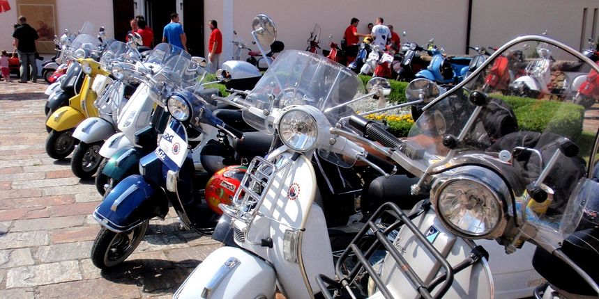 Prvi vespa susret u Varaždinu, od 17. do 19. lipnja 2011. Prvi vespa susret u Varaždinu, od 17. do 19. lipnja 2011.