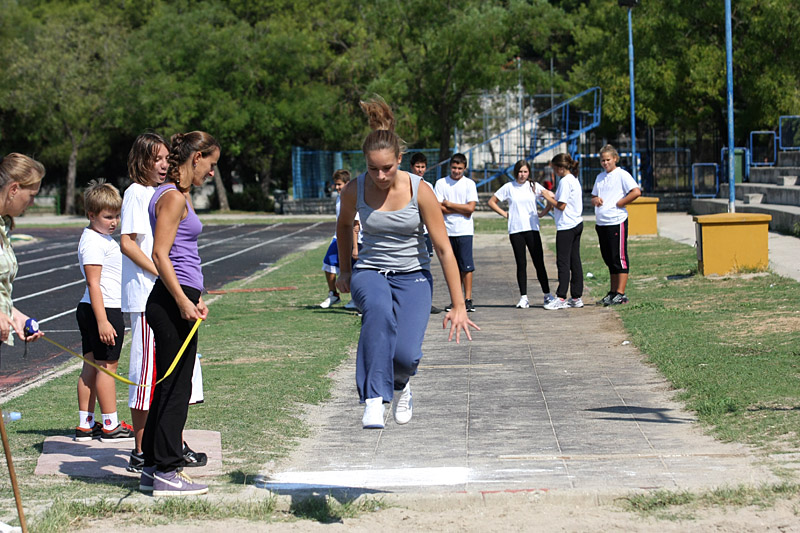 “Mala školska olimpijada” u POŠ Nova