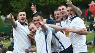 EURO 2016: Fan zona pored Eiffelovog tornja. Photo: Sanjin Strukić/PIXSELL EURO 2016: Fan zona pored Eiffelovog tornja. Photo: Sanjin Strukić/PIXSELL