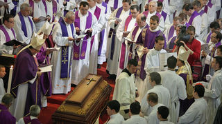 Posljednji ispraćaj nadbiskupa Ivana Prenđe (foto: Marin Gospić)