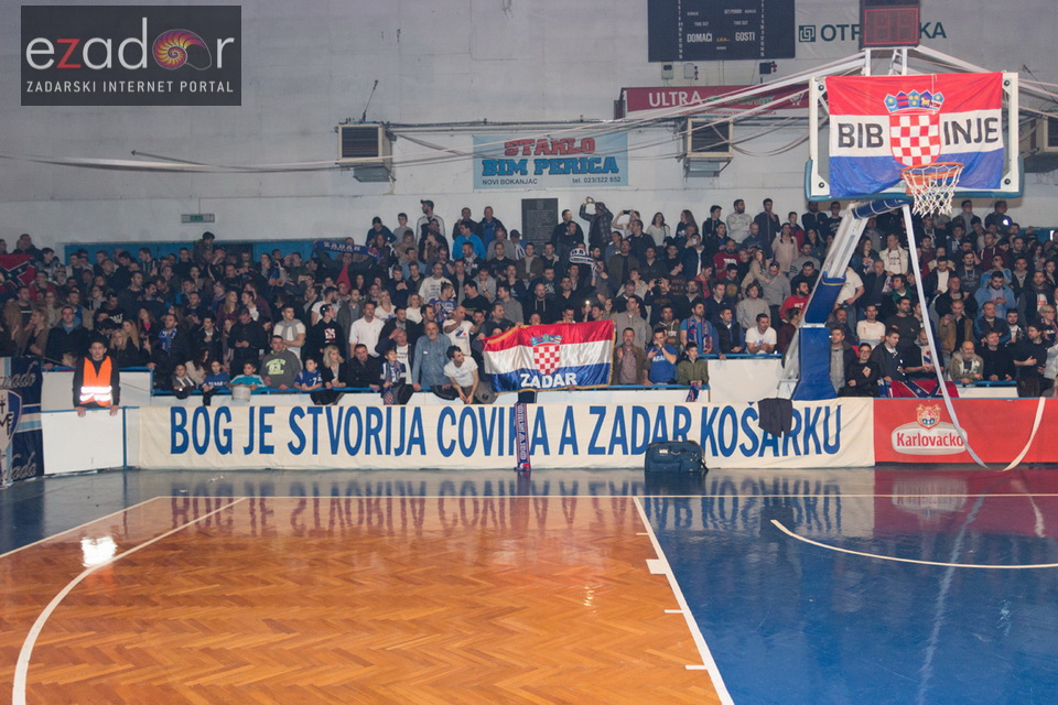 Humanitarno gledanje utakmice Zadar-Cibona u Jazinama Humanitarno gledanje utakmice Zadar-Cibona u Jazinama