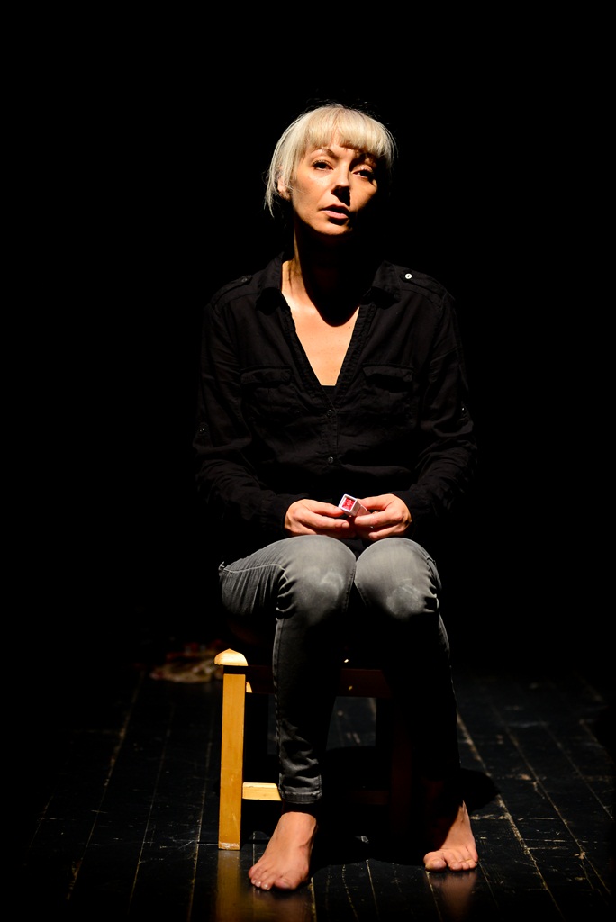 “Ana i Ona” naziv je predstave čijom je premijerom sinoć u zadarskom Kazalištu lutaka započela umjetnička revija pod nazivom “Nosi se Teatro Verrdi”.