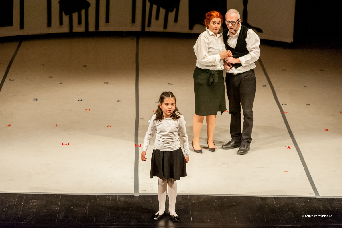 HNK Zadar: Predstava plesne udruge Gesta – “Odgojooj”