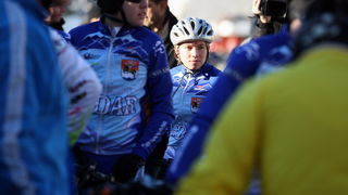 Zadar, 291212.
Bozicna biciklijada na relaciji Zadar – Vir, koja je bila najavljena za srijedu 26. prosinca te odgodjena uslijed kisnog vremena, krenula je jutros s Branimirove obale u 10 sati.
Na slici detalj sa biciklijade.
Foto: Jure Miskovic / CROPIX Zadar, 291212.
Bozicna biciklijada na relaciji Zadar – Vir, koja je bila najavljena za srijedu 26. prosinca te odgodjena uslijed kisnog vremena, krenula je jutros s Branimirove obale u 10 sati.
Na slici detalj sa biciklijade.
Foto: Jure Miskovic / CROPIX