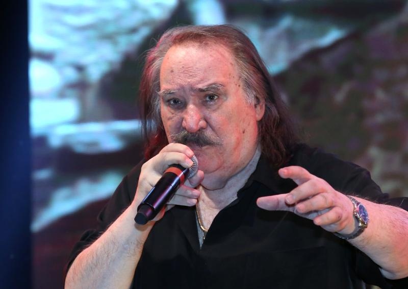 U povodu 950 godina prvog spomena grada Šibenika, blagdana sv. Mihovila i Dana grada održan je veliki koncert legendarnog Mate Miše Kovača. Photo: Duško Jaramaz/PIXSELL U povodu 950 godina prvog spomena grada Šibenika, blagdana sv. Mihovila i Dana grada održan je veliki koncert legendarnog Mate Miše Kovača. Photo: Duško Jaramaz/PIXSELL