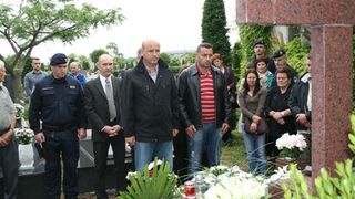 Udruga specijalaca domovinskog rata “Poskoci” Zadar obilježila je 20. obljetnicu pogiblje Svete Denona, pripadnika Specijalne jedinice “Poskoci” Zadar.