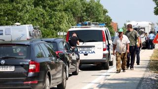 Stravična prometna nesreća u Ličkom Cerju na državnoj cesti D50