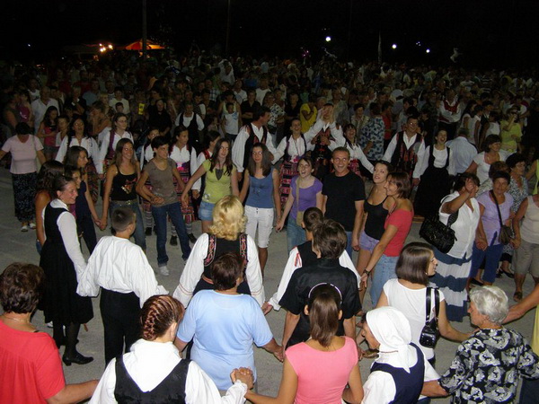 7. Smotra folklora: Oj, Slivnice selo na vidiku. Foto; Josip Prskalo