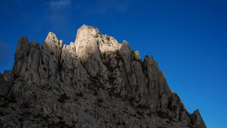 Velebitska katedrala – Tulove grede. Foto: Vinko Pešić Velebitska katedrala – Tulove grede. Foto: Vinko Pešić