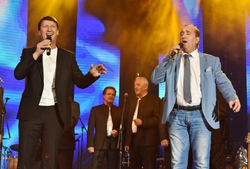 Revijalna večer CMC festivala u Vodicama. Photo: Hrvoje Jelavić/PIXSELL Revijalna večer CMC festivala u Vodicama. Photo: Hrvoje Jelavić/PIXSELL