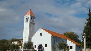 U Buliću otkriveno poprsje don Petra Nakića, foto: Marko Ledenko U Buliću otkriveno poprsje don Petra Nakića, foto: Marko Ledenko